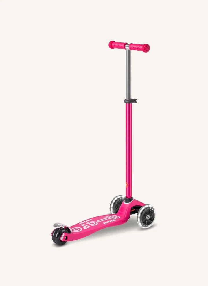 Micro - Maxi LED scooter | Fuchsia