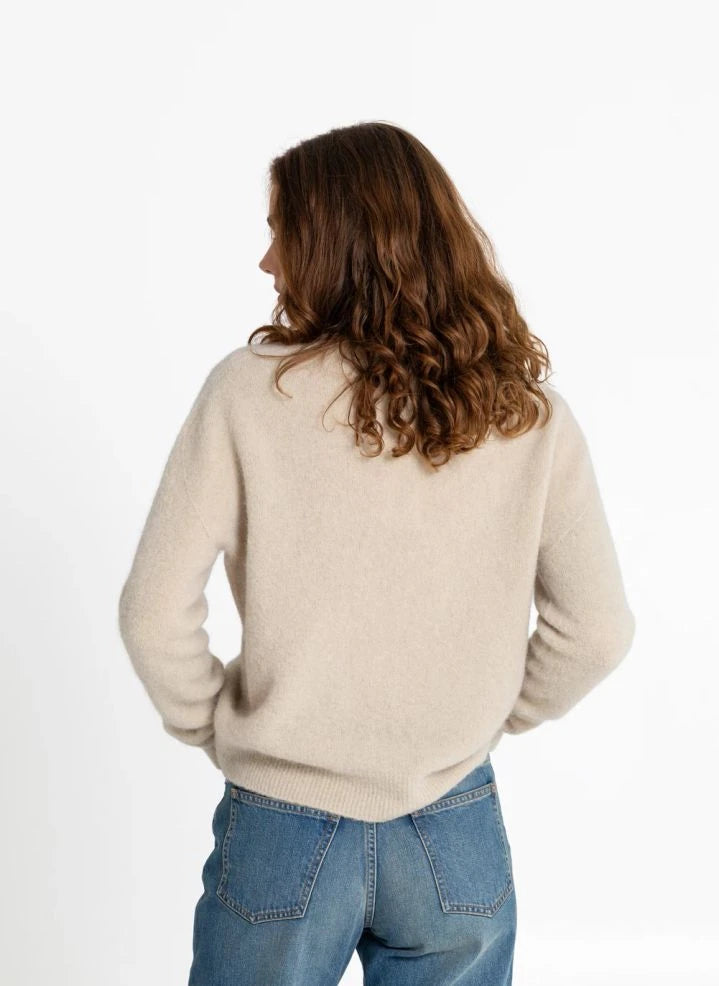 Smallable Woman - Bertille Alpaca Wool Sweater | Ecru