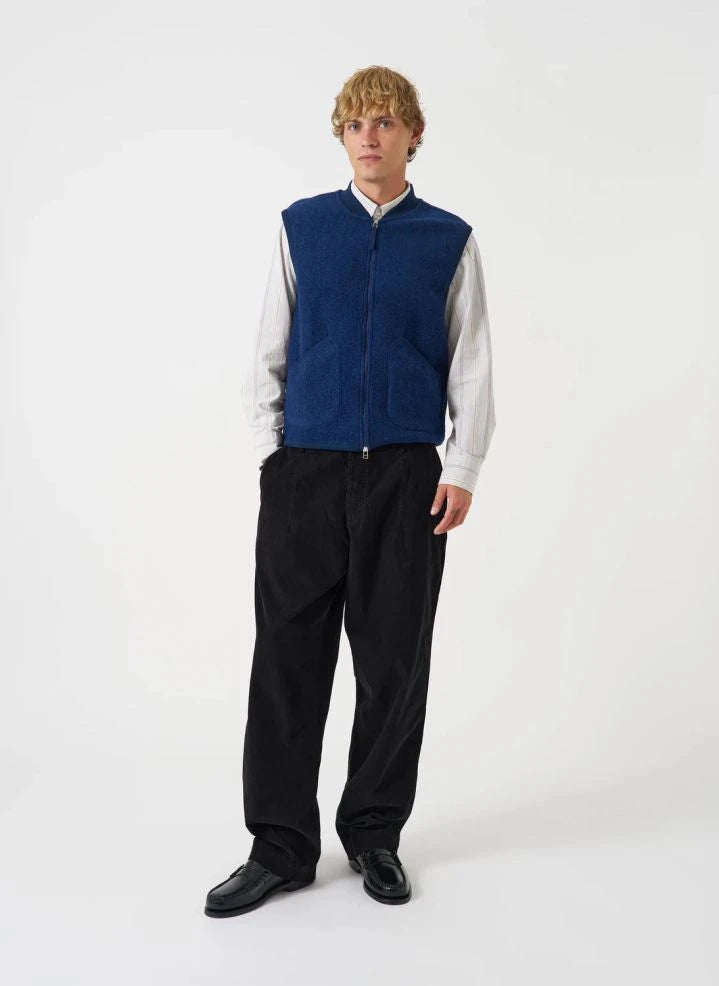 Universal Works - Sleeveless Wool Jacket | Indigo
