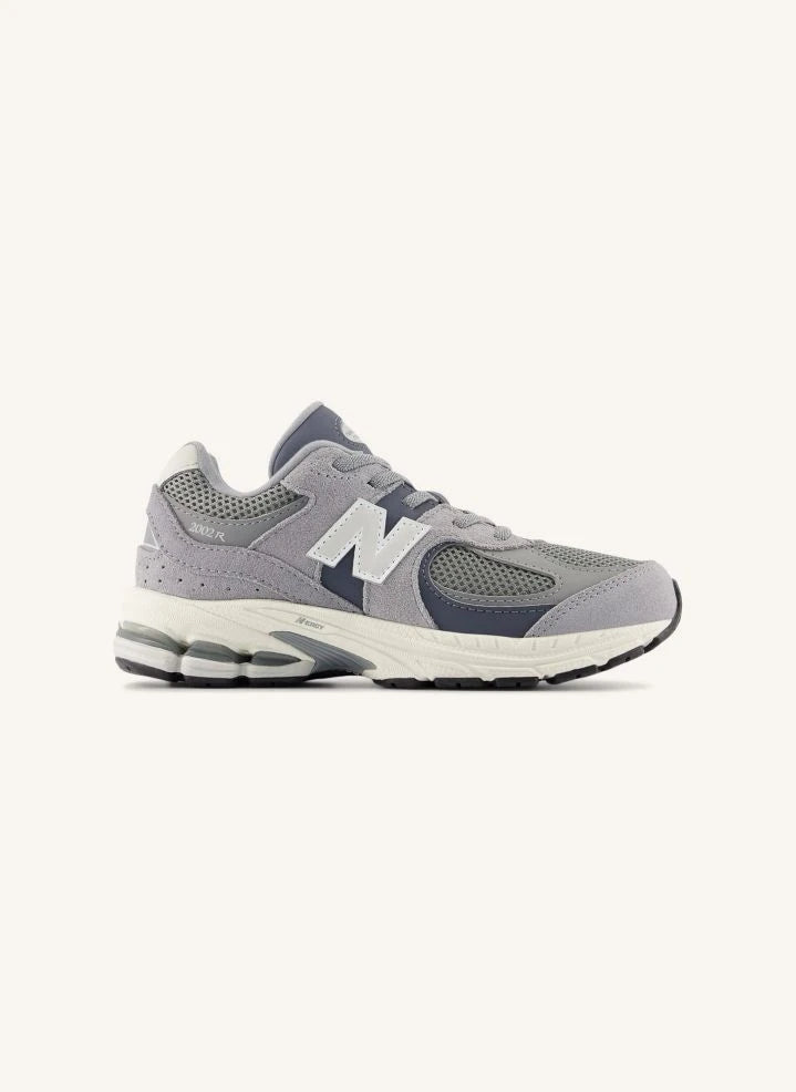 New Balance - Elasticated Lace Sneakers 2002 | Mid grey
