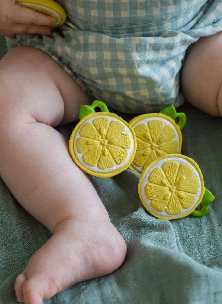 Oli & Carol - John Lemon teething toy
