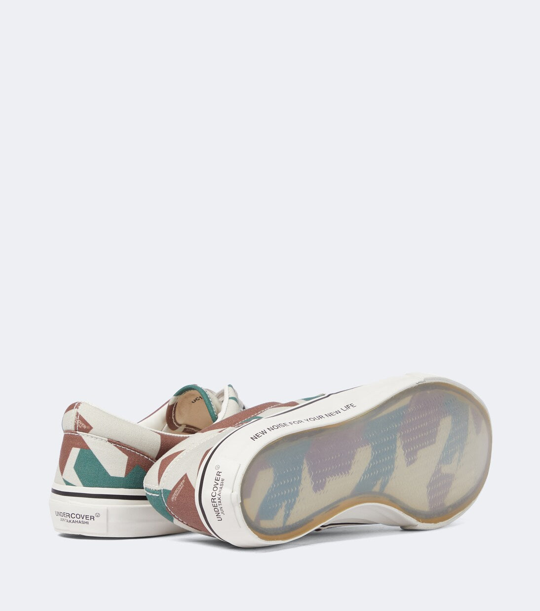 Undercover - Camouflage canvas sneakers