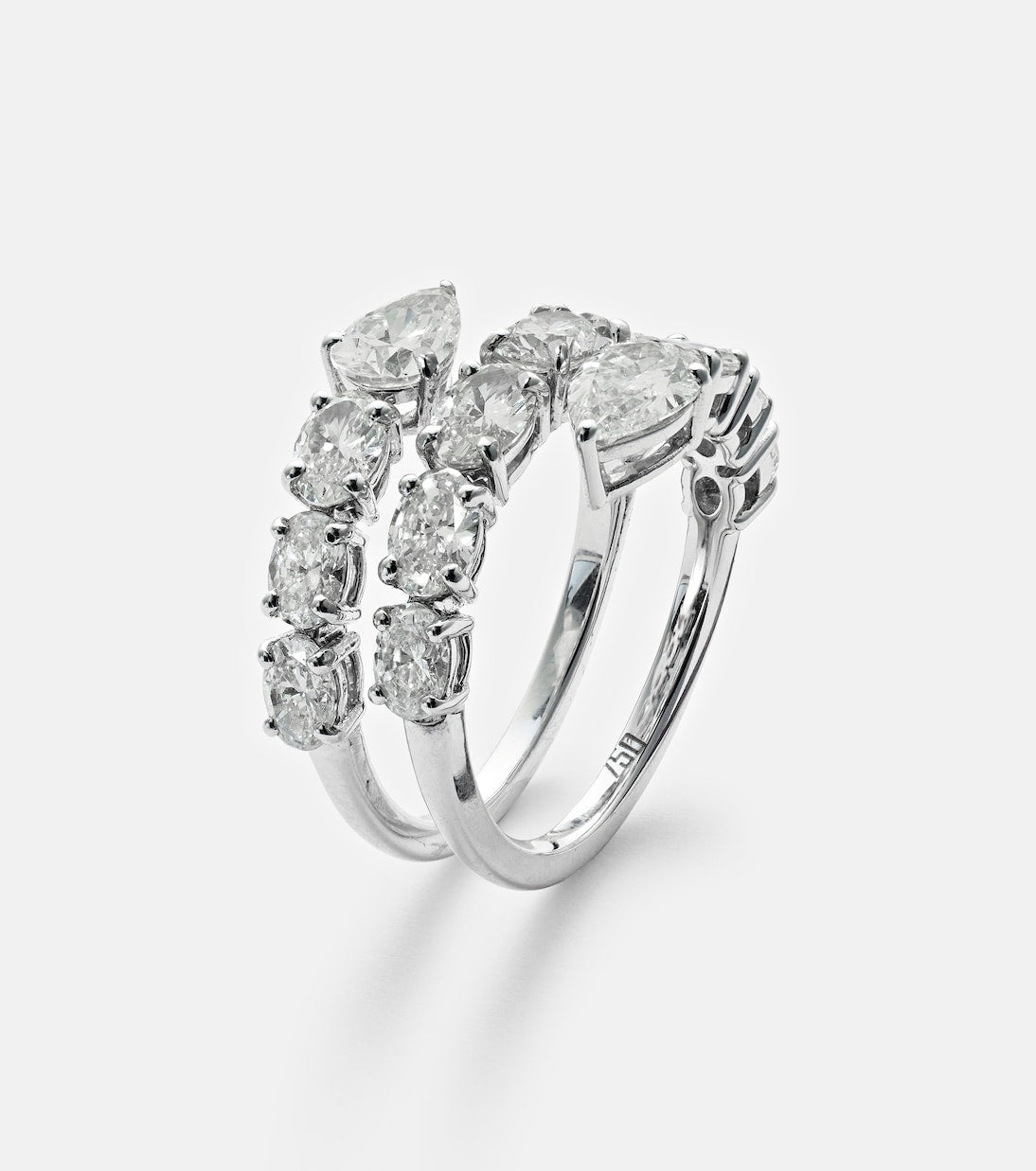 Kamyen - 18kt white gold ring with diamonds