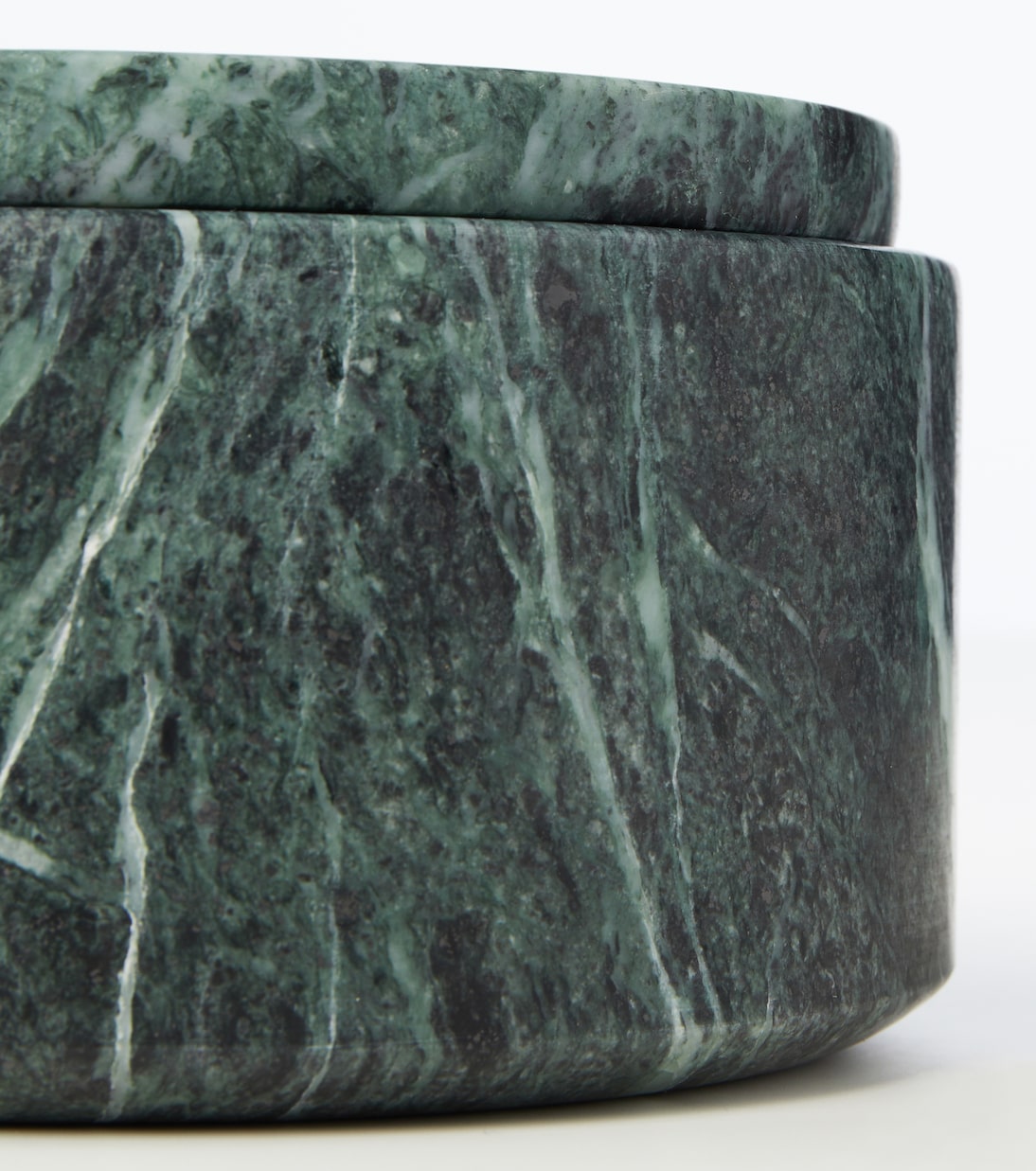 Michaël Verheyden - Marble container