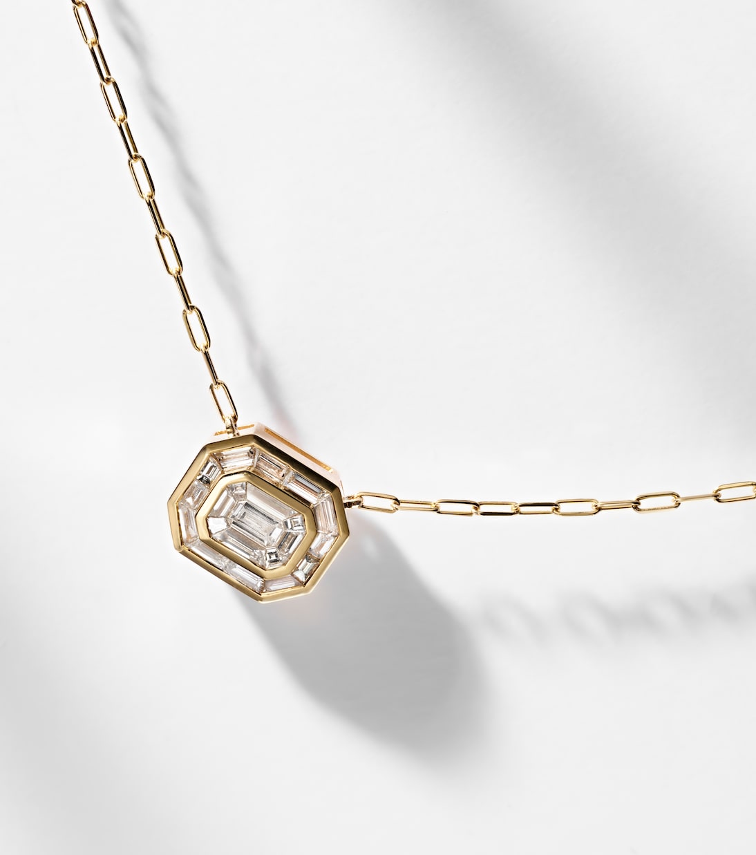 Shay Jewelry - Illusion 18kt gold pendant necklace with diamonds