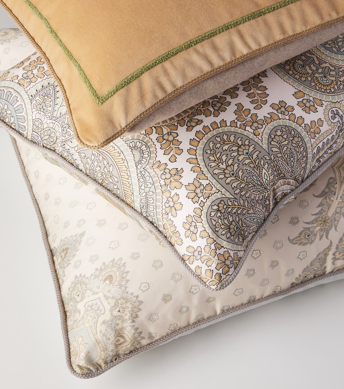 Etro - Sponge logo cotton and wool cushion