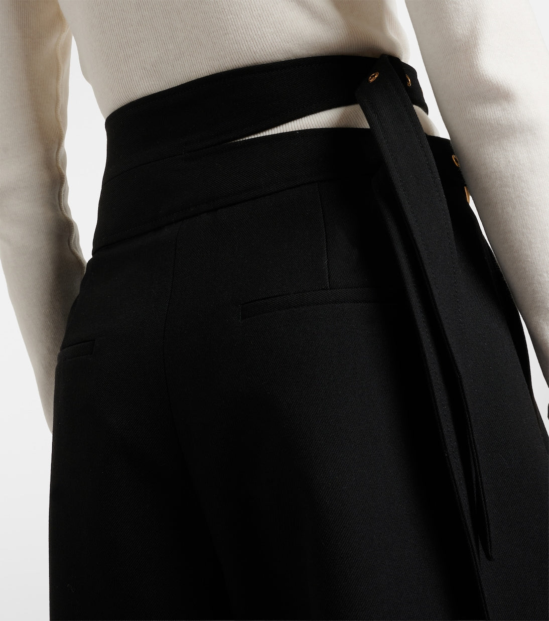 Chloé - Virgin wool shorts