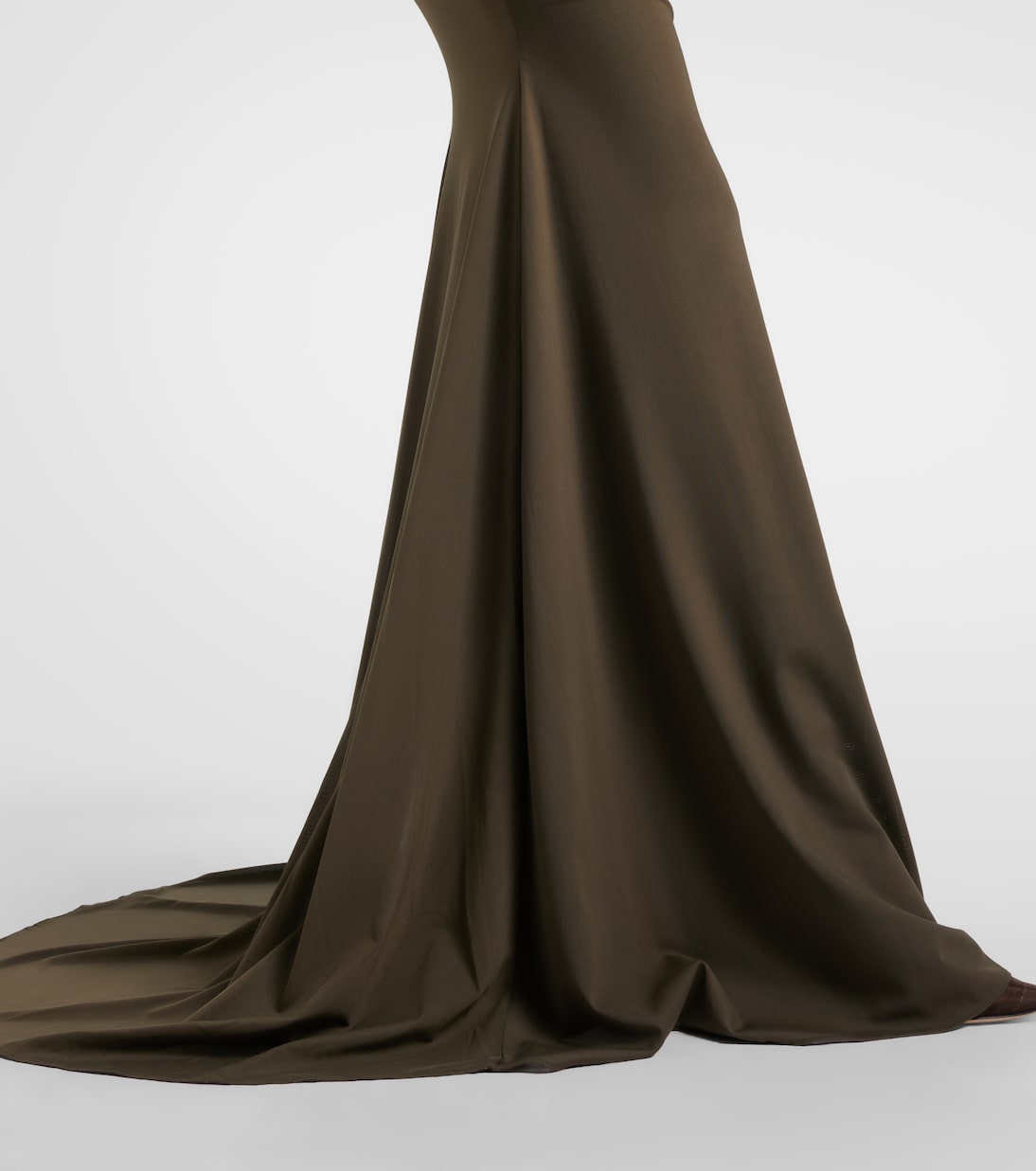 Alex Perry - Satin-trimmed gown