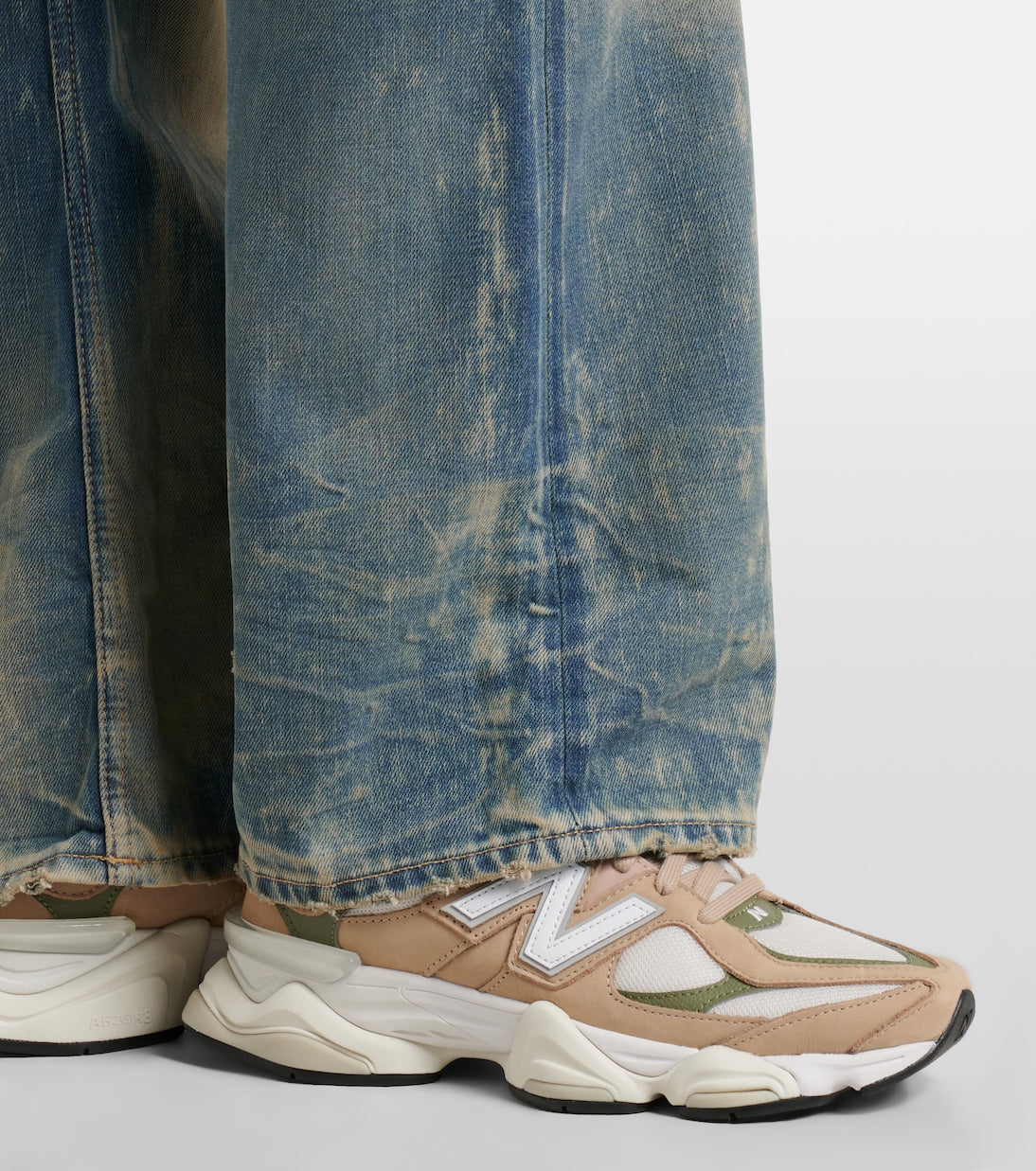 New Balance - 9060 suede sneakers