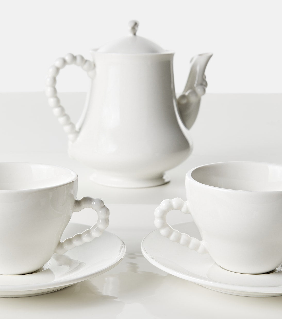 Serax - Les Objets Mouleversants Perle Fine tea set by Wouters & Hendrix