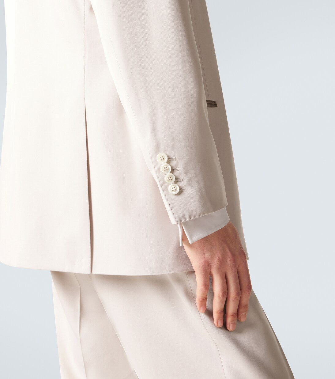 Brunello Cucinelli - Double-breasted silk blazer