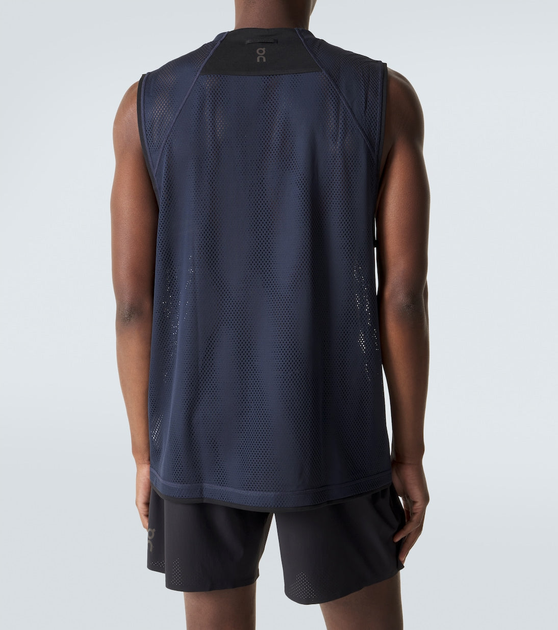 On - Train Volt technical tank top