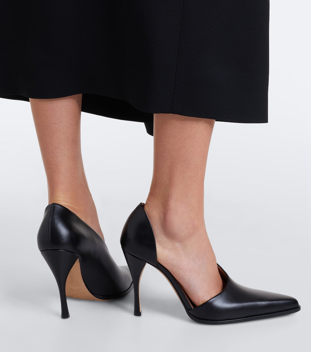 Calvin Klein Collection - Rea leather pumps