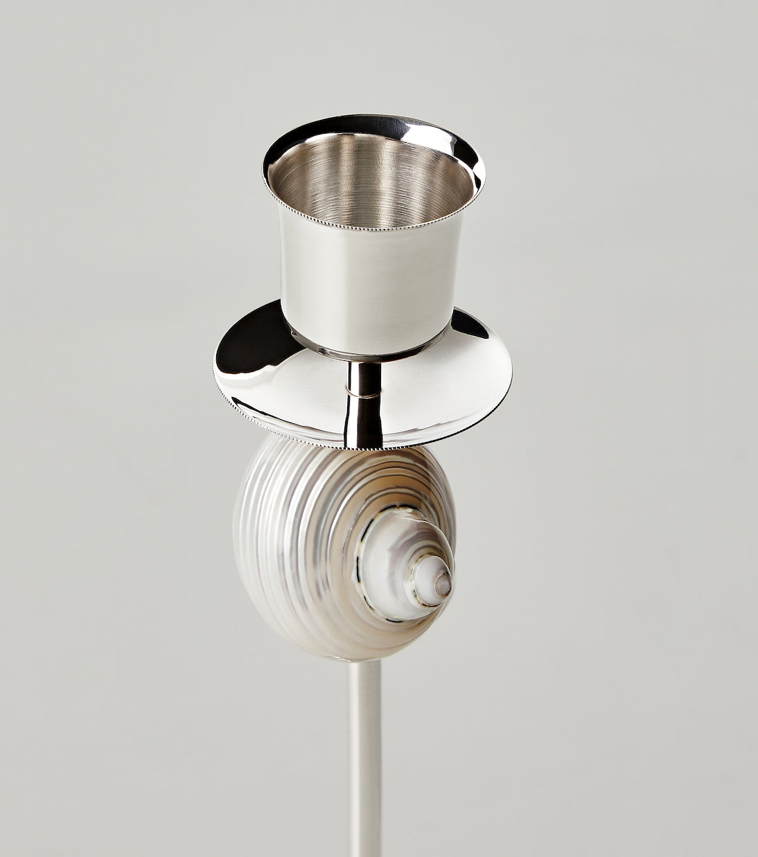 Tavares 1922 - Shell sterling silver candle holder