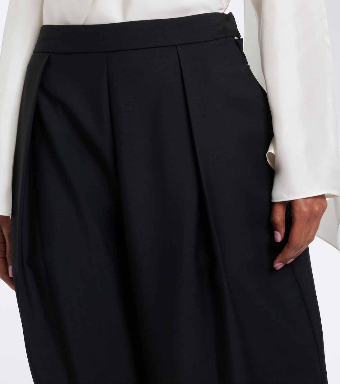 Róhe - Wool and mohair barrel pants