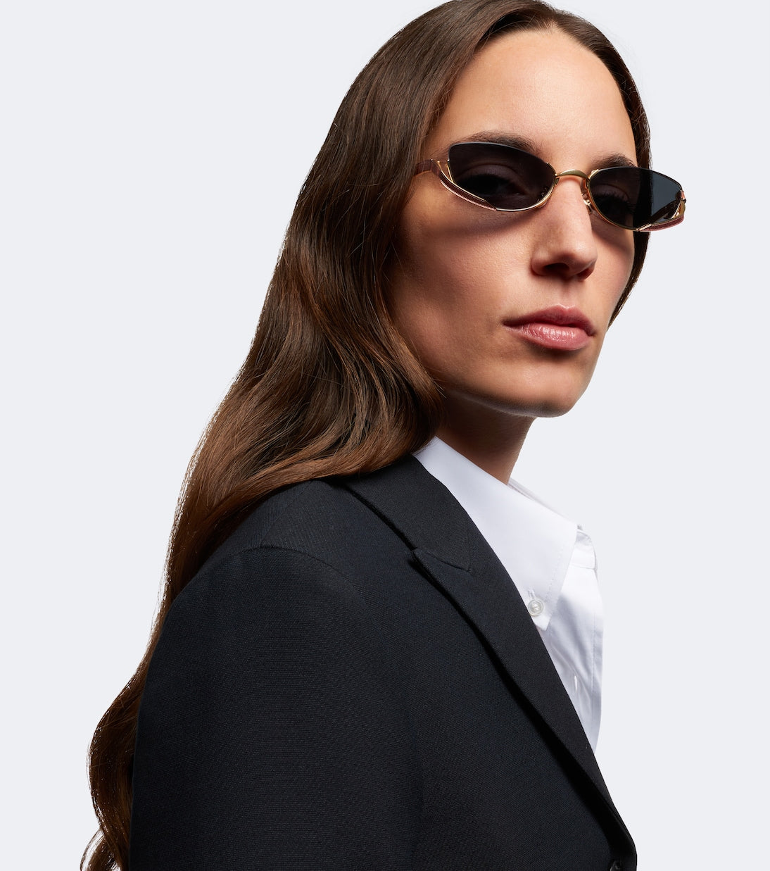 Dior Eyewear - Dior Bow B1U oval sunglasses