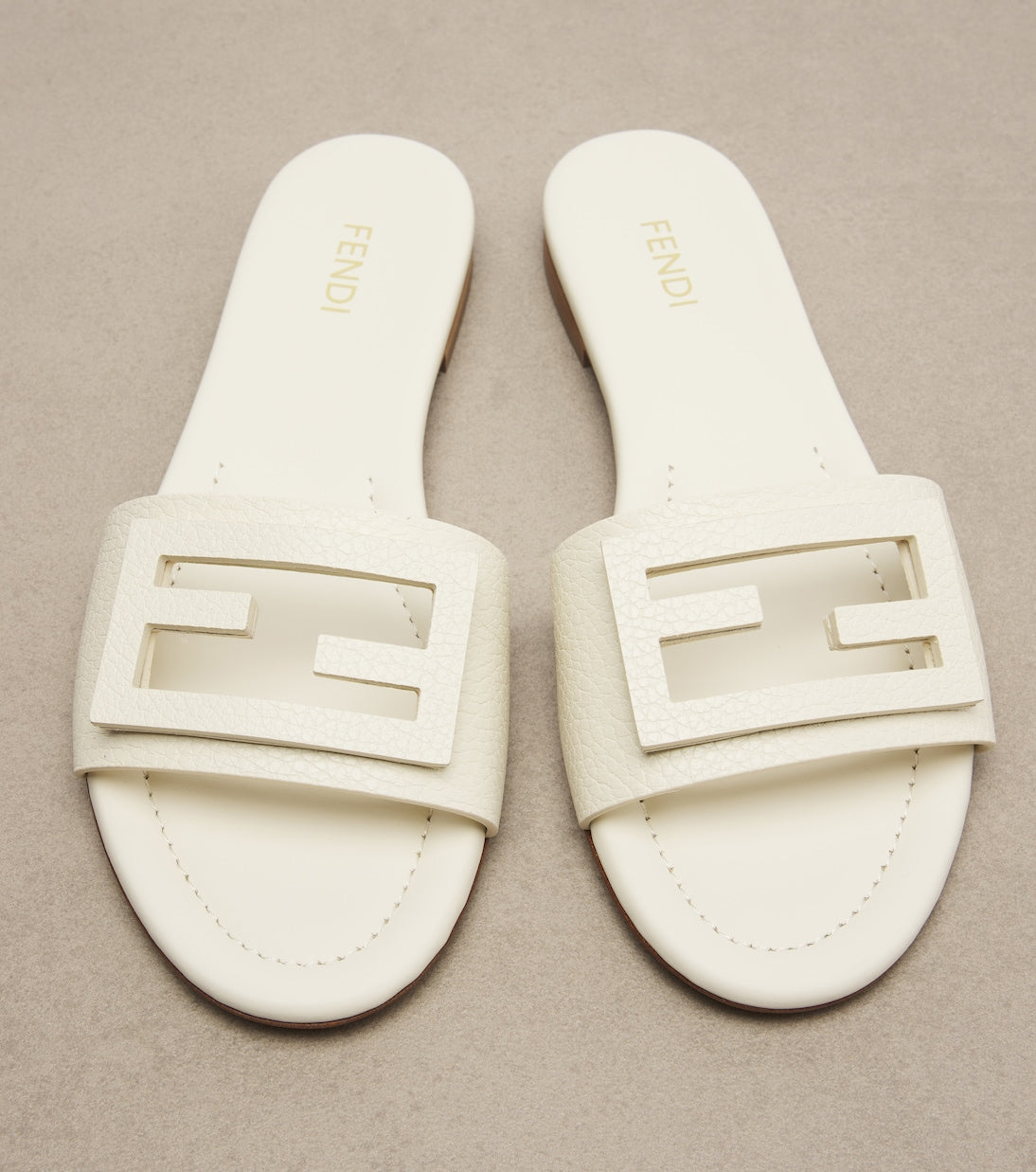 Fendi - FF leather slides