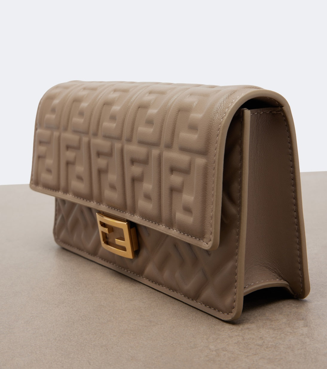 Fendi - Tube FF leather wallet on chain