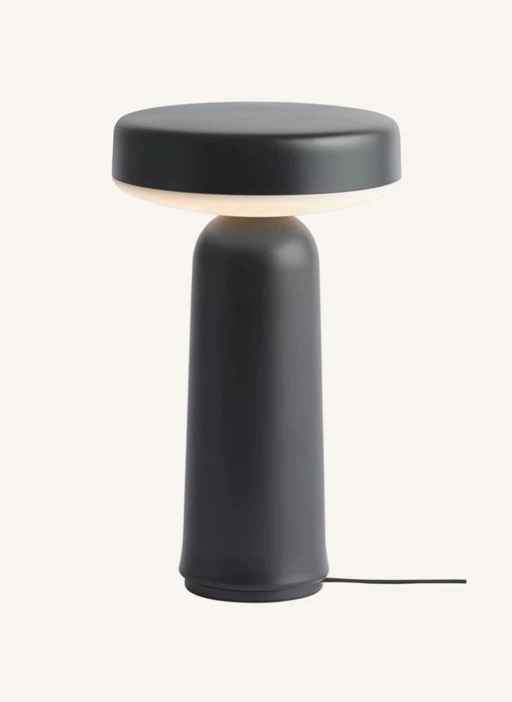 Muuto - Table lamp Ease, Johan Van Hengel | Black