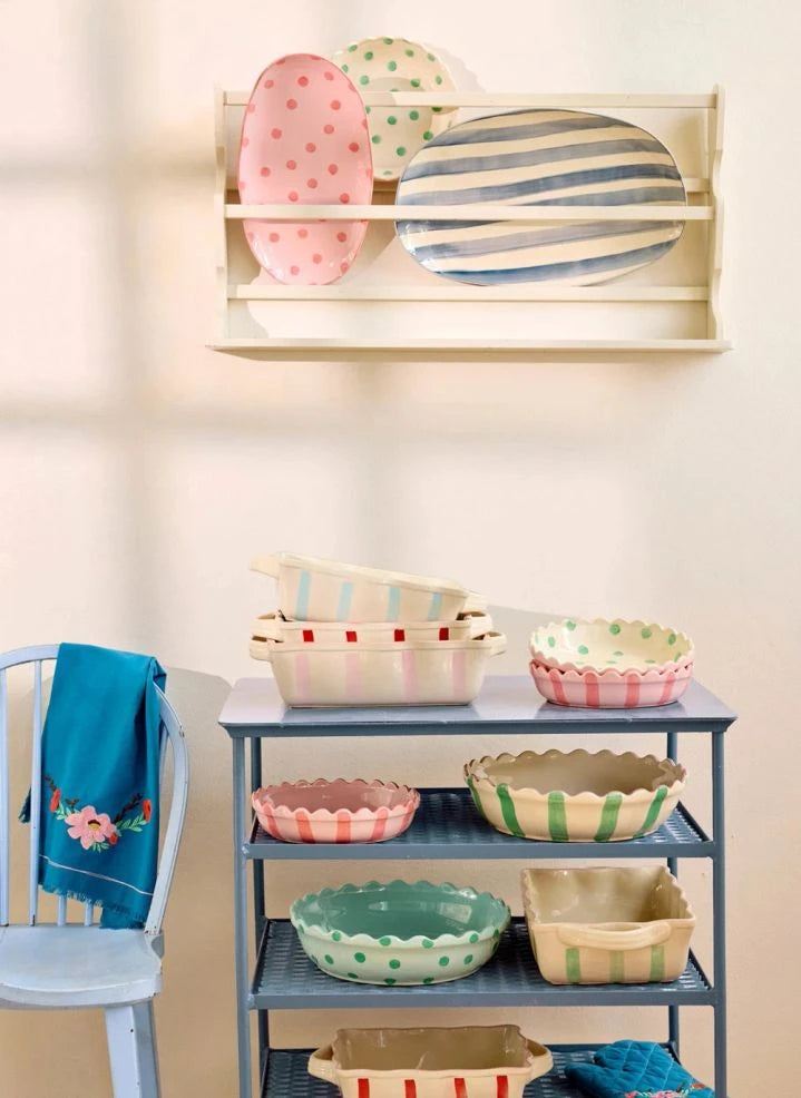 Rice - Ceramic Plate with Polka Dots | Coral