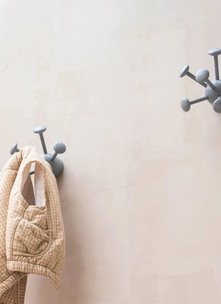 Nofred - Bug Ash Wood Hook | Grey
