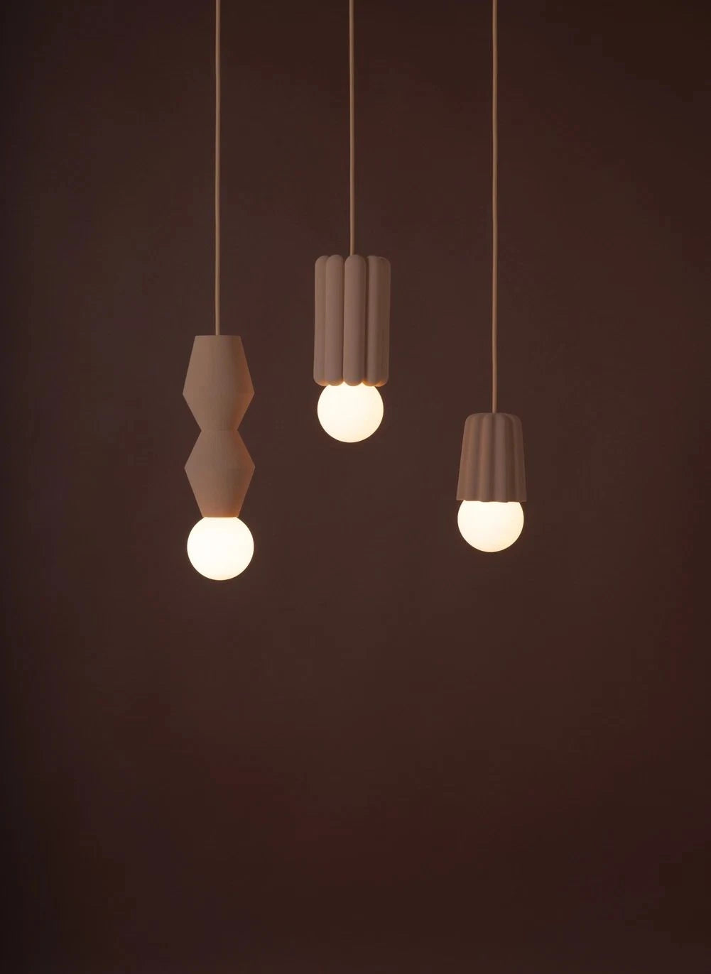 Schneid Studio - Stucco ceramic hanging lamp | Brown